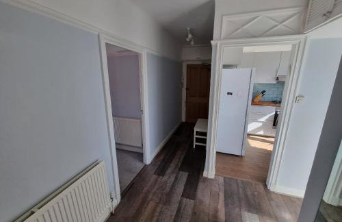 Lovely 2 bedroom flat in North West London - Photo 11