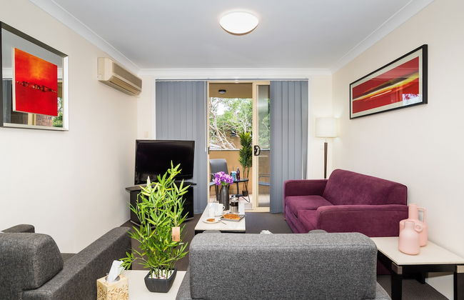 Eastwood Furnished Apartments - Foto 12