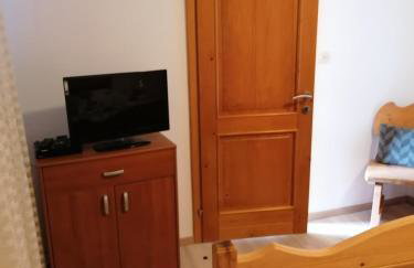 Apartments Vellico - Photo 24