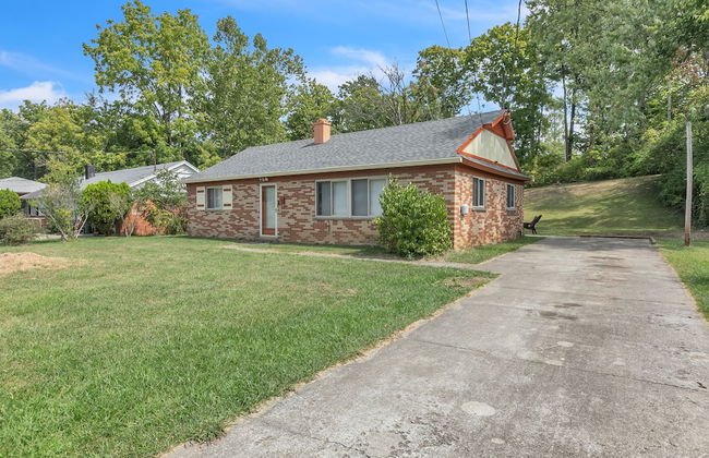 Cozy Retreat In Cincinnati 3 Bedroom Home by RedAwning - Foto 23