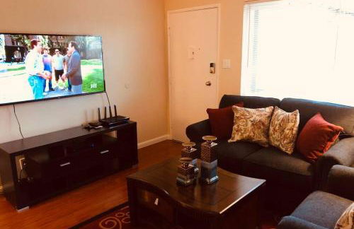 Luxury stay near Santana Row for vacation/business - Foto 7