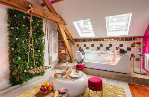 Suite Romantique 45m2-Amiens Centre-SPA & Parking - Foto 12