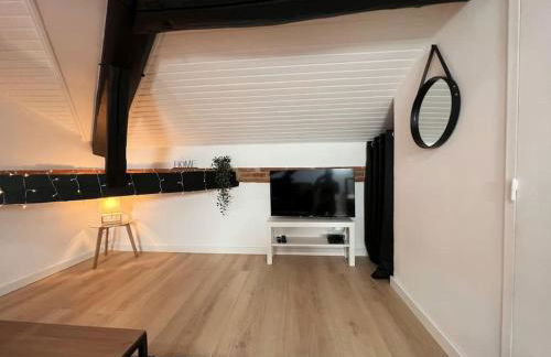 Le Germinal - Studio climatisé calme proche du métro - Foto 7