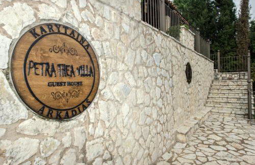 Petra Thea Villa Karitaina - Photo 42