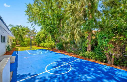 Pool Soccer Basketball Game Room Sleeps 20 - Foto 3