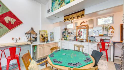 Walk to Happys Inn Studio with Outdoor Space! - Foto 5