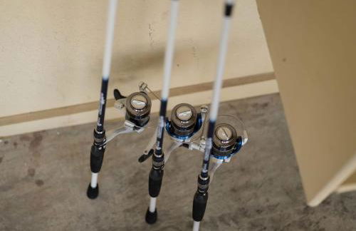 Lake Brittany Escape - Photo 41