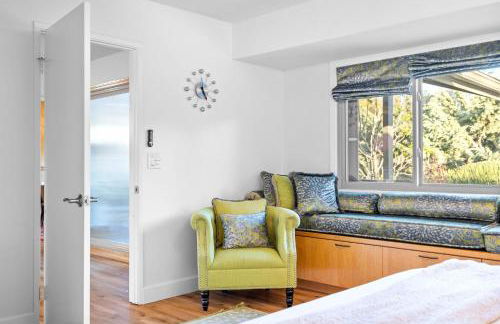 Nature-Inspired Stay with Pool, Fire Pits and More - Foto 53