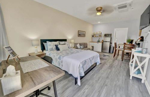 The Sand Dollar Beach at FWB - Unit 4 - Photo 1