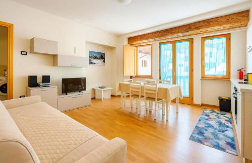 Refuge in the Belluno Dolomites with a view of Boite - Foto 2