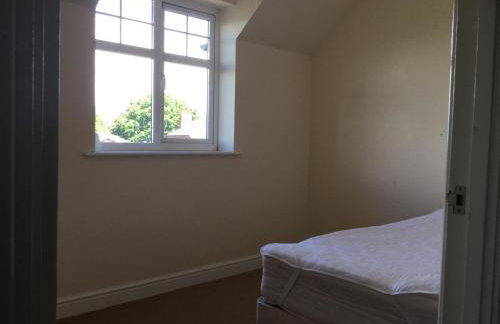 Modern Two Bedroom Two Bathroom Apartment - Foto 4