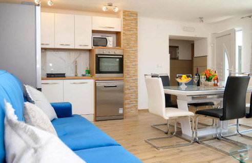 Lovely Home In Vinovac - Foto 18