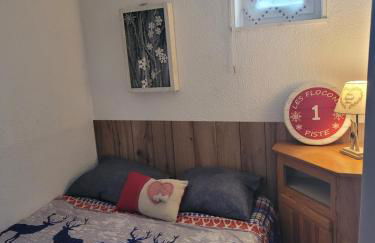 Le Flocon, Joli Cocon 4 pers avec Cheminée, LES ROUSSES, Draps inclus & Parking gratuit - Foto 6