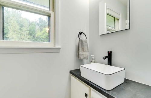 Modern Studio Less Than 13 Mi to Saratoga Racetrack! - Foto 12