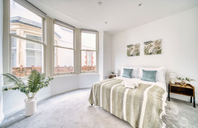 Stunning 2 Bed City Centre & Bute Park - Foto 16