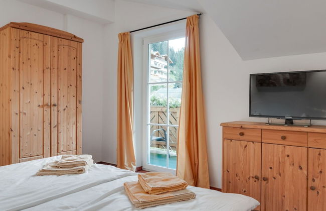 Apartment in Grossarl Near Ski Slopes - Photo 4