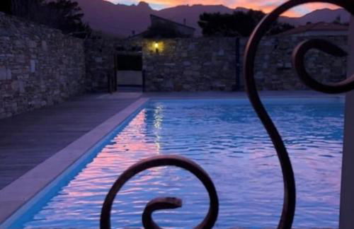 Soleil, Piscine, Parking et Bienvenue à Sisco - Foto 11