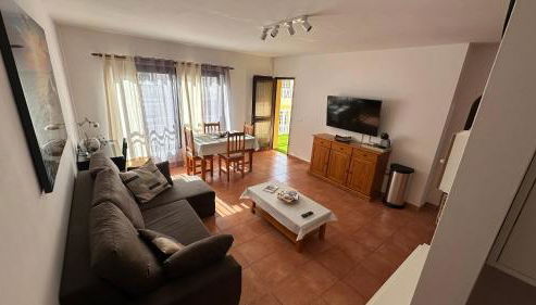 Apartamento Alta Mar en Oasis Tenerife Sur - Foto 2