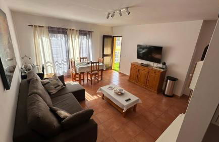 Apartamento Alta Mar en Oasis Tenerife Sur - Foto 2