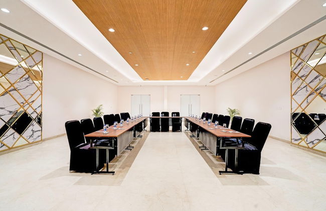 Sunday Resort Manesar - Foto 37