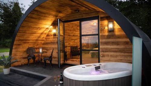 The Piglet Pod - Photo 5