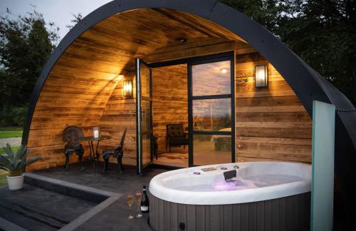 The Piglet Pod - Photo 5