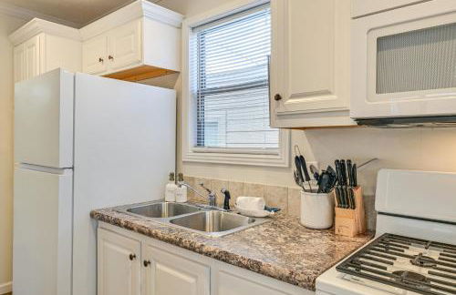 Less Than 1 Mi to Lake Norman Marina Home with Pool Access - Foto 10