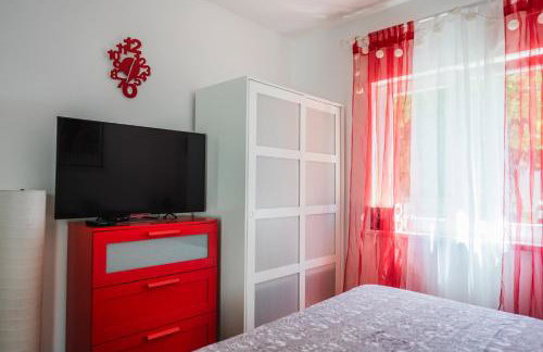 Violet Red Yellow Apartments - Foto 21