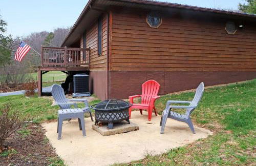 Mountain Cabin w Hot Tub Deck Grill & Fire Pit - Foto 3
