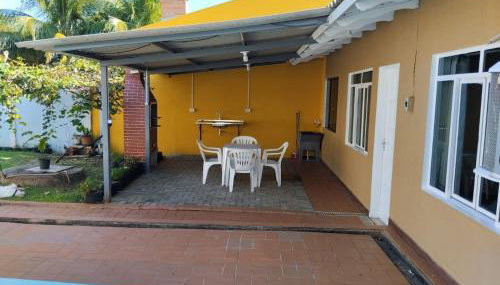 Casa com piscina próximo à Avenida das Cataratas - Foto 2