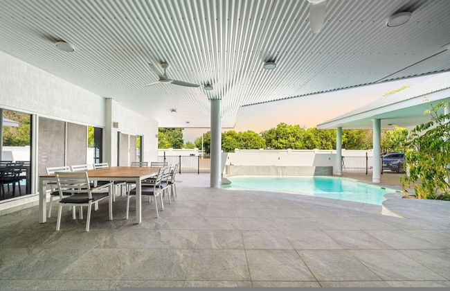 Majestic Manor Stylish Super Home Pool BBQ - Foto 3