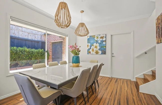 StayAU 4BRM Chic Urban Retreat - Foto 27