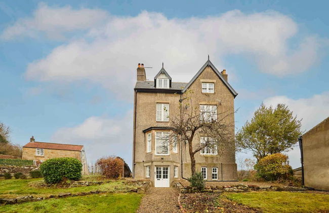 Host Stay The Garden Flat - Photo 16