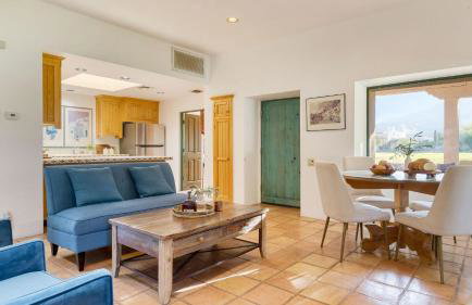 The Pond Estate by Avantstay Maximalist Designer Compound w/ 2 Casitas, Indoor + Outdoor Pools, Tennis Court, & Gorgeous Mountain Views 12k Sqft - Foto 117