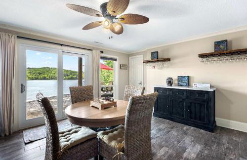 Lakeside Oasis - Room for 12 - Foto 3