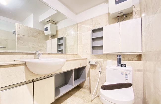 Cozy Stay And Serene Designed 2Br At Braga City Walk Apartment - Foto 27