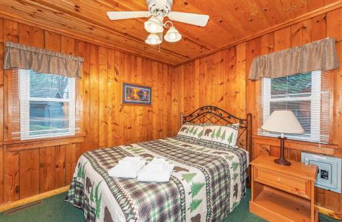 Cedaroma 5 Big Deck Amazing Views - Photo 12