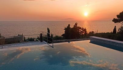 Mani Sol Apartments - Photo 2