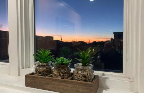 Walk Score 90!!-Historic Downtown District-2 Blocks to Famous Forsyth Park-FREE Private Parking-Huge Private Patio - Foto 30