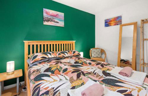 Modern 1BR Apartment - Close to ferry terminal with free parking - Foto 6