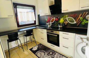 Modern & Elegant 2-Room Apartment - Foto 19