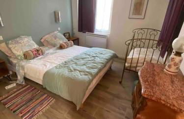 Rez de chaussée villa avec piscine - Foto 3