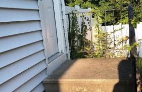 Premium Private Suite with Parking and Workspace - Foto 8