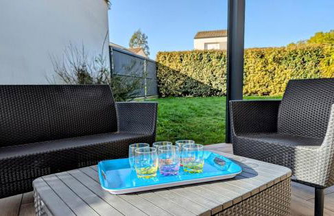 Les Merisiers - Maison moderne avec jardin - Foto 8