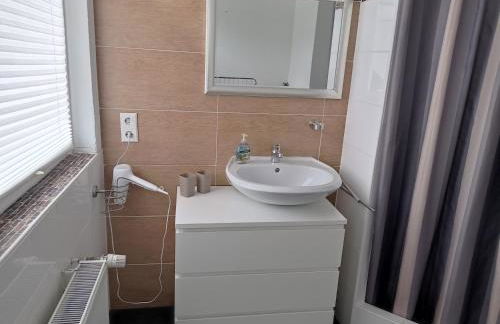 Work and Stay Attendorn 2 Zimmer 4 betten Badezimmer Küche und Balkon - Foto 31