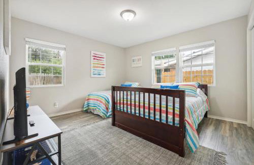 Spacious San Antonio Retreat with Private Patio! - Foto 19