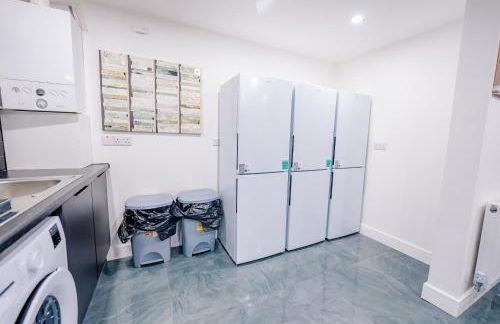 10BR 4Bath Home, Stag Do, Contractors, Big Group - Foto 26