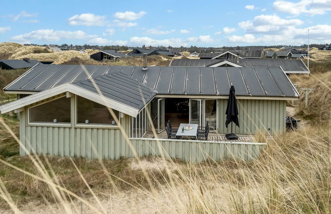 "Erwith" - 50m from the sea - Foto 29