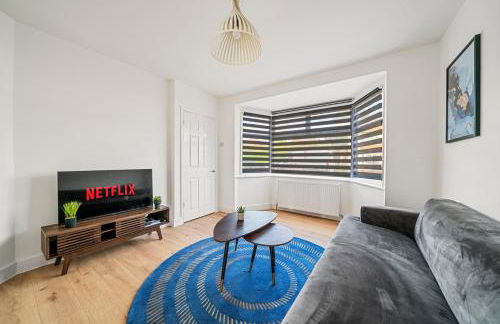 2 Bed Luxury Parking and Garden - Close to Heathrow - Foto 14