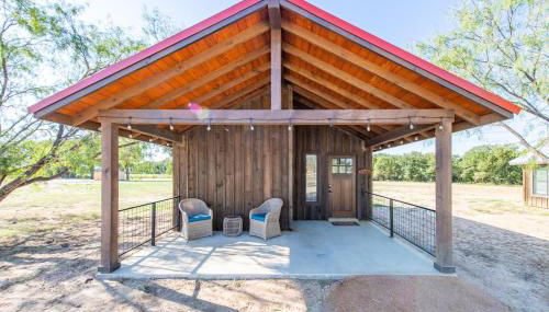 The Roadrunner Cabin 15MIN to Magnolia Baylor - Foto 4, Other